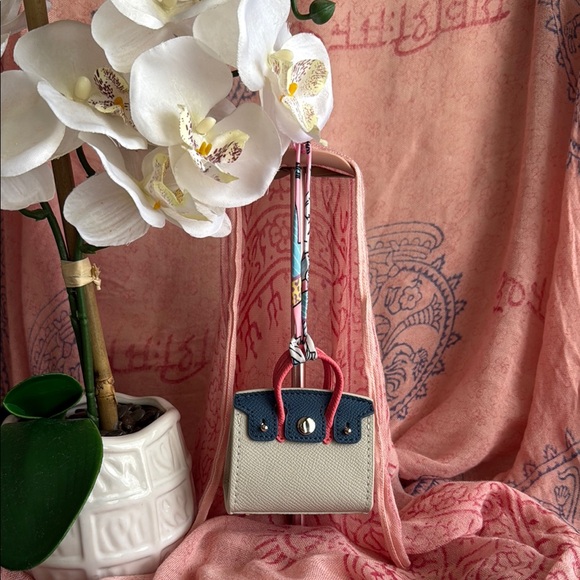 Beige and Blue/Pink Mini Handbag Charm - Picture 1 of 6